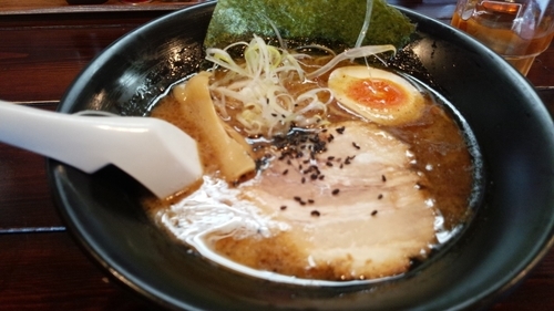 「黒旨」@麺屋はやたろう 立川店の写真