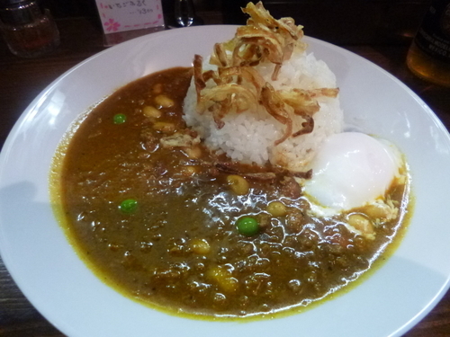 「ビーン・ソイ・キーマカレー+温泉玉子」@Curry spot 祭 -sai-の写真
