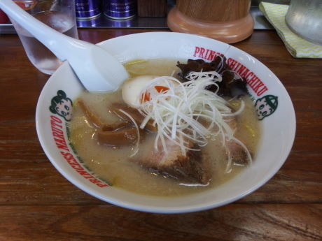 「塩（天然塩）　小ラーメン」@ラーメン 笑福の写真