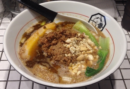 「担々麺(限定)900円」@81番の写真