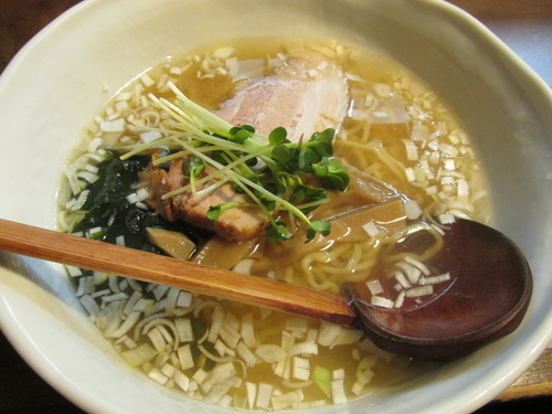 「塩ラーメン　「700円」」@麺屋 げんぞうの写真