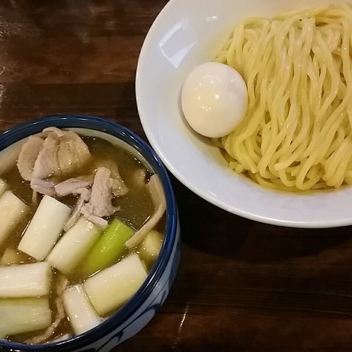 「肉汁つけめん（小盛）８５０円＋味玉」@活龍煮干そば専門店 にぼしのなみの写真