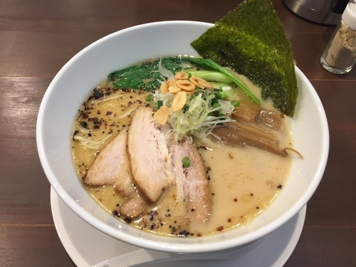 「白湯醤油ラーメン」@麺屋 奥右衛門の写真