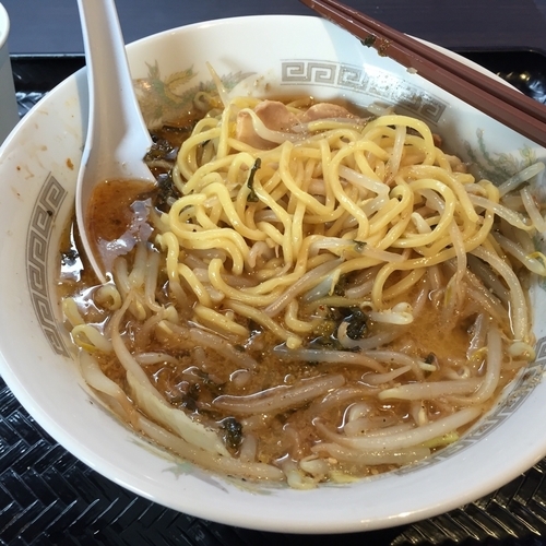 「濃厚魚介とんこつラーメン」@麺家 徳 晴海トリトンスクエア店の写真