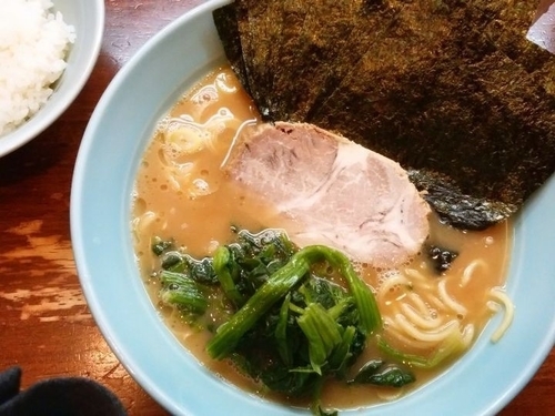 「のりらーめん」@横浜家系ラーメン 家家家 飯田橋店の写真
