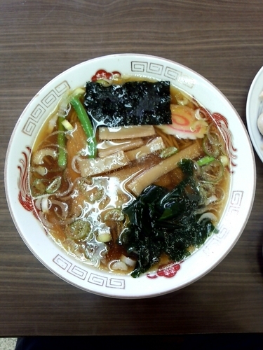 「ラーメン【480円】」@上海亭の写真