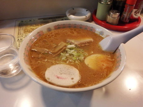 「味噌ラーメン」@赤れんがショップの写真