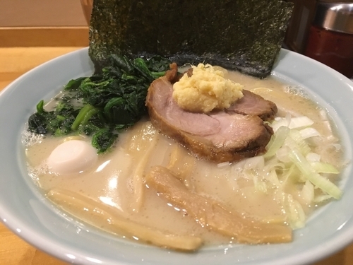 「塩豚骨ラーメン れん草増し 脂少なめ」@正栄家の写真