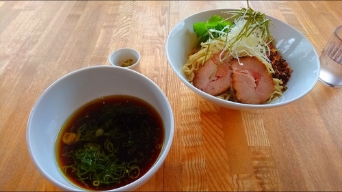 「甲州地鶏つけそば」@湖麺屋 Reel Cafeの写真