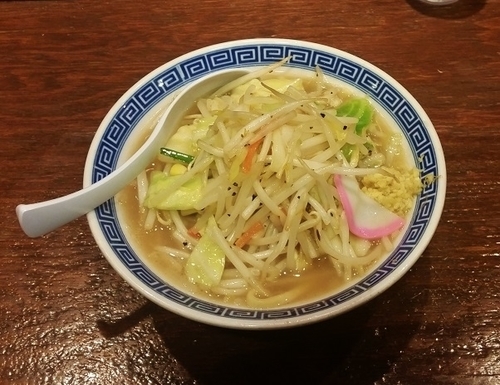 「タンメン」@トナリ 丸の内店の写真