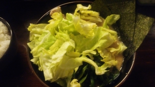 「キャベツラーメン780円」@横浜家系ラーメン 剛力家の写真