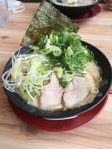 「辛味噌ラーメン」@長浜ラーメン 一番軒 富木島店の写真
