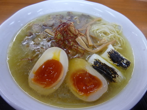 「真・鶏塩中華そば」@魔界ラーメン月光の写真
