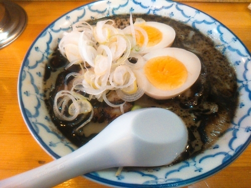 「玉子入りラーメン630円」@熊本ラーメン 都来の写真