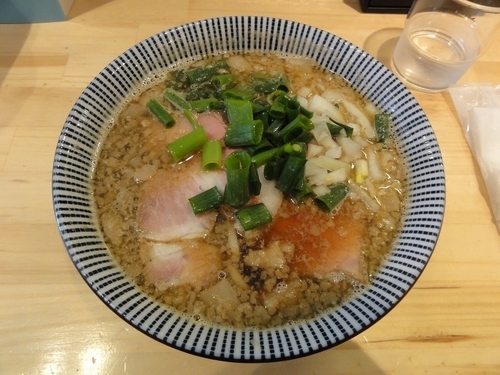 「煮干醤油らーめん」@ふく流らーめん轍 総本家 寺田町店の写真