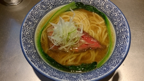 「牛骨らぁ麺うっしっし」@豚骨一燈の写真