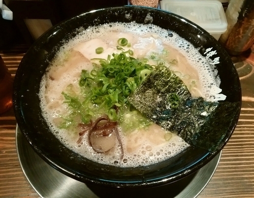 「ラーメン　600円」@博多一双 博多駅東本店の写真