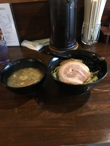 「しおつけめん」@ら麺 はちにの写真