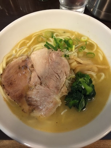 「塩ラーメン」@らーめん紬麦の写真