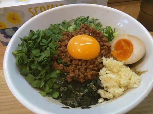 「台湾まぜそば　ニラ多め　ニンニク多め」@麺屋 こころ 大岡山本店の写真