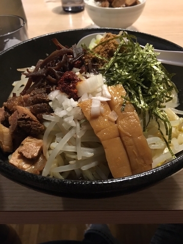 「まぜそば」@麺屋 はちまるの写真