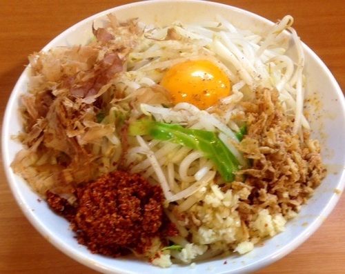 「辛麺800円　汁無し80円　豚マシ150円」@豚星。の写真