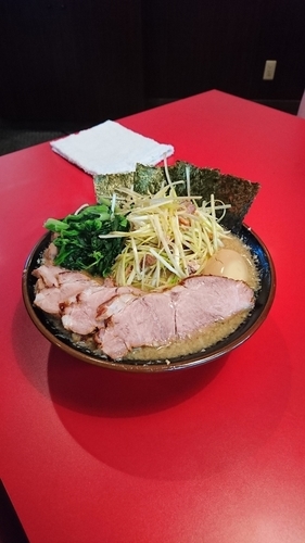「ネギコテチャーシューメン」@家系ラーメン 王道の写真