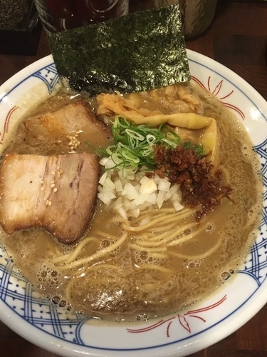 「ラーメン760円+替玉100円」@麺や 庄のの写真