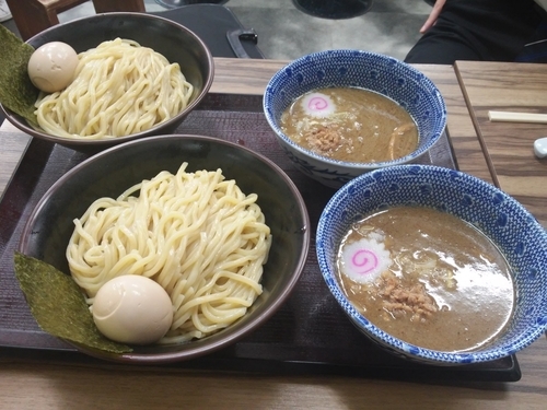 「特製つけ麺中盛り」@舎鈴 プレナ幕張店の写真