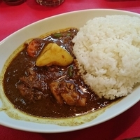 チキンカレー（辛口） 880円