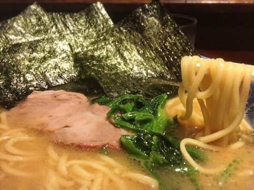 「ラーメン(650円)」@とんぱた亭 新子安店の写真