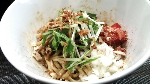 「汁なし 担々麺」@麺丼Dining 夢者の写真