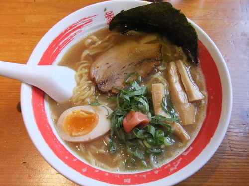 「うめちゃんらーめん」@元家うめのや 坂戸店の写真