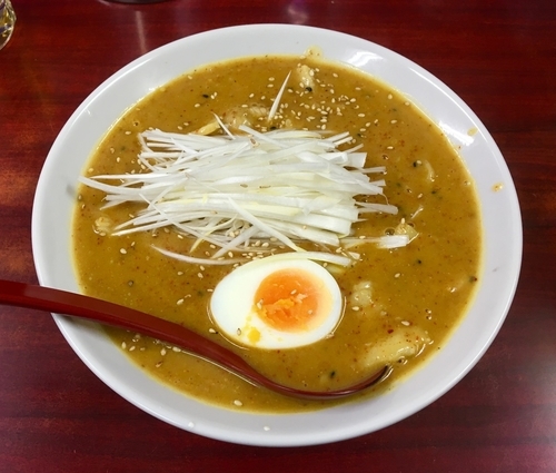 「超激辛とんこつカレー【 '16春夏限定】850円」@九州大分ラーメン 麺恋亭 中華街店の写真