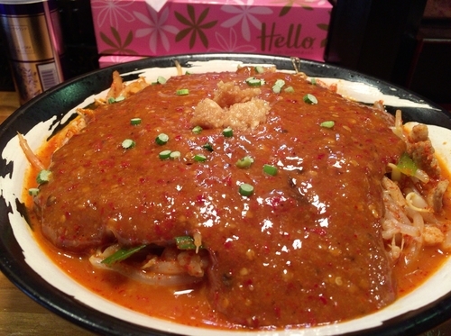 「どて辛めん　大盛　中辛　ニンニク少」@どてちん 習志野店の写真