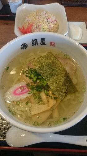 「塩ラーメン Ｂセット(+半チャーハン) 840円」@絹屋の写真