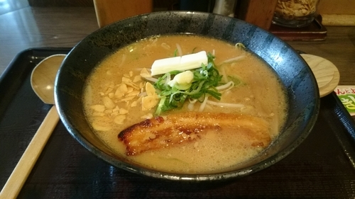 「濃厚味噌バターラーメン」@北海道らぁめん伝丸 南葛西店の写真