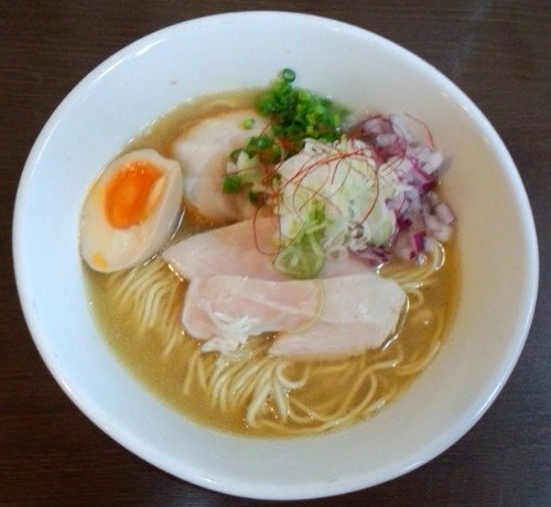 「[限定]鶏万湯(トリマンタン)ラーメン大盛(塩)800円」@つけ麺 弥七の写真