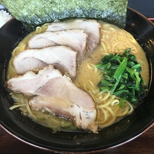 「豚骨醤油チャーシュー麺」@横浜家系ラーメン 剛力家の写真