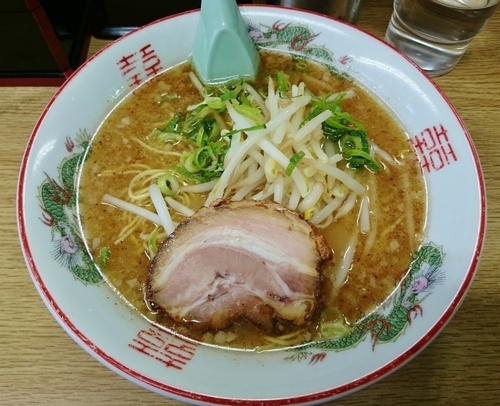 「新博多とんこつ 550円」@めんめん・かめぞうの写真