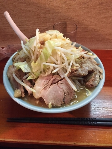 「豚 全マシ」@ラーメン富士丸 西新井大師店の写真