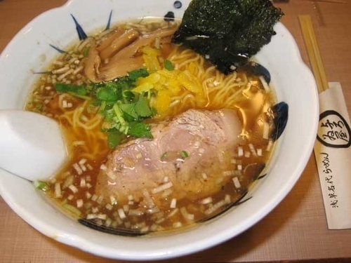 「らーめん　750円」@与ろゐ屋の写真