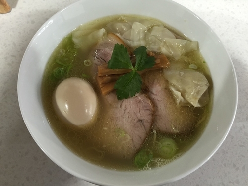 「特製塩ラーメン(1050円)+ライス(100円)」@ラーメン星印の写真