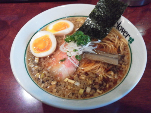 「ニボらああめん+煮卵 800円」@らあめんCloverの写真