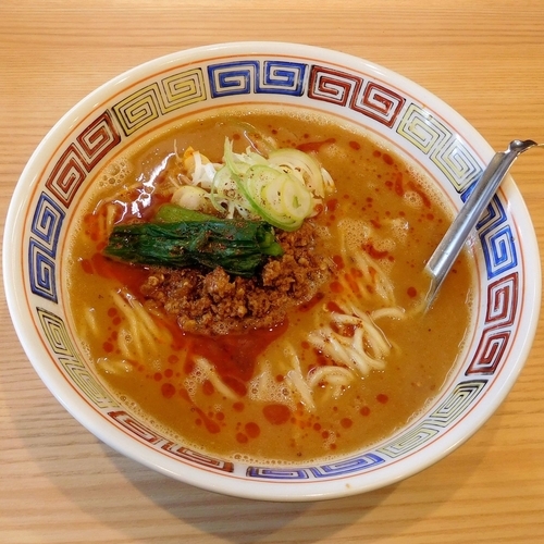 「担々麺（辛さ控えめ 800円）」@ほっこり中華そば もつけの写真