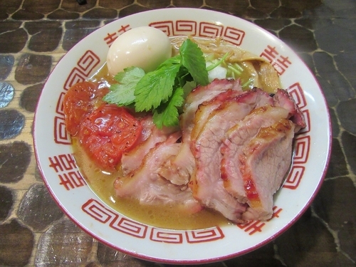 「限定　濃厚渡り蟹ソバ（９００円）＋味玉＋チャーシュー＋替え玉」@特級鶏蕎麦 龍介の写真