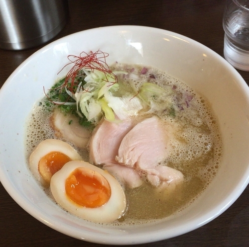 「鶏マンタンラーメン」@つけ麺 弥七の写真