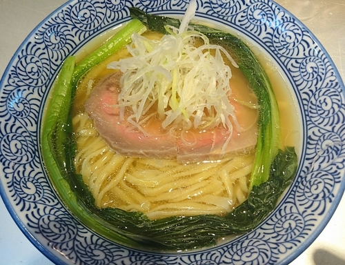 「【限定】牛出汁らぁ麺 うっしっし」@豚骨一燈の写真