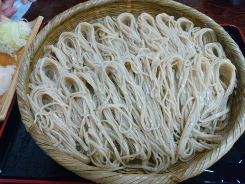 「そば七号(3人前)2,100円」@蕎麦処 つゆ下 梅の花の写真