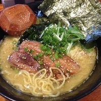 鶏白湯正油ラーメン（サービス大盛）